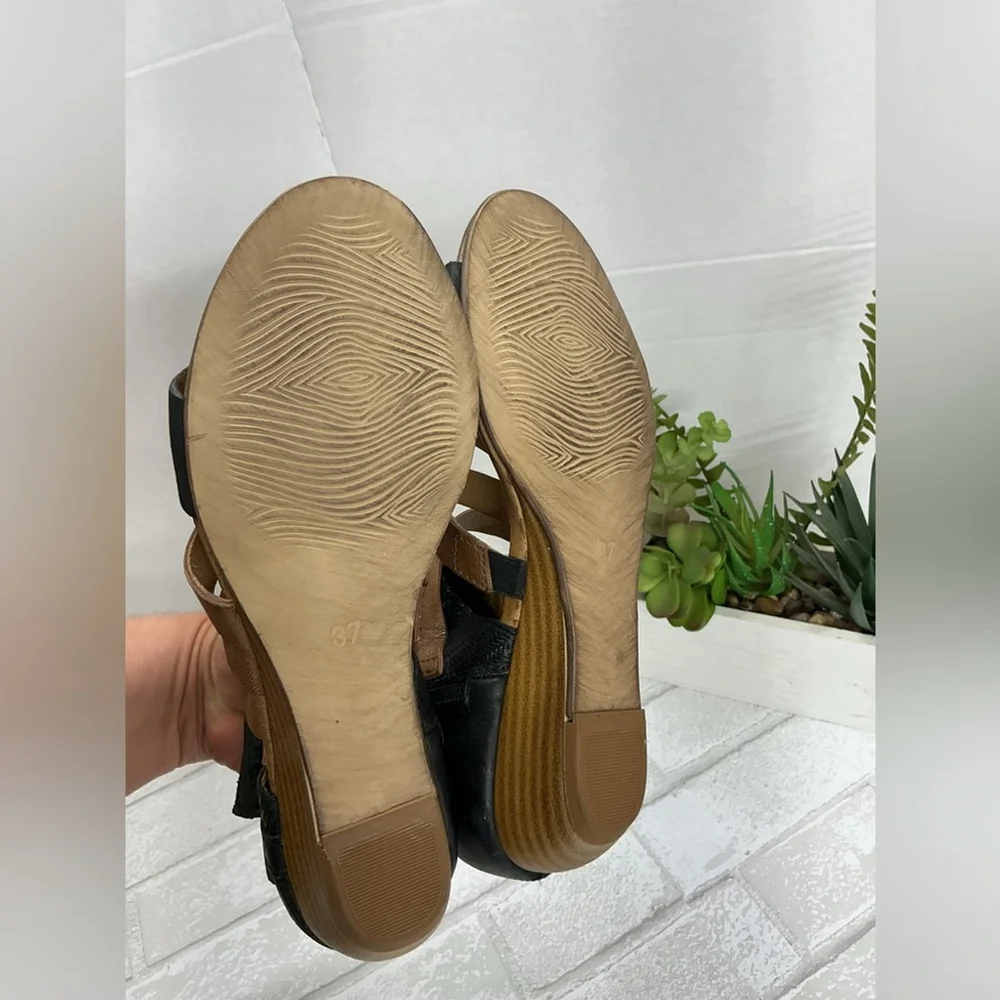 Miz Mooz Black and Brown Strappy Sandals